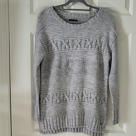 American Eagle Outfitters Sweaters - American Eagle Outfitters Light Gray Knit Sweater – Women’s Medium